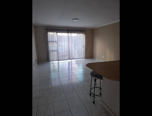 2 BEDROOM TOWNHOUSE FOR SALE IN BEDFORD GARDENS